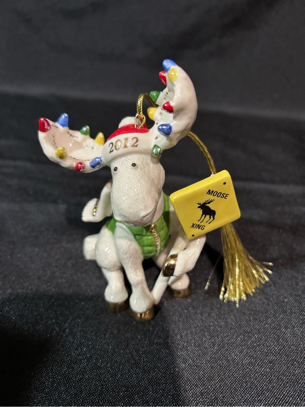 Lenox Holiday Moose Ornament 2012 – Festive White and Green
